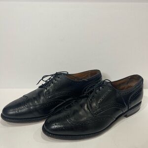 Allan Edmonds men’s shoes
Size 8.5